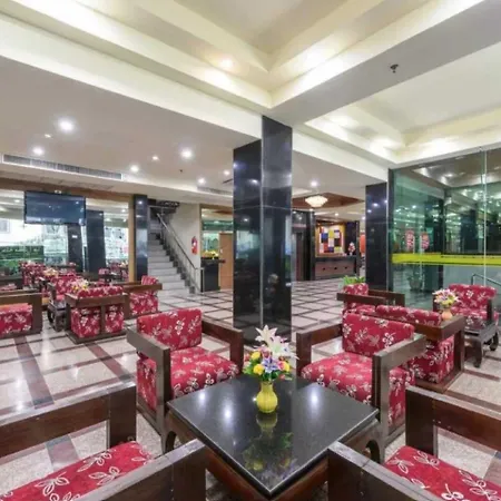 โรงแรม Palette Walking Street Pattaya