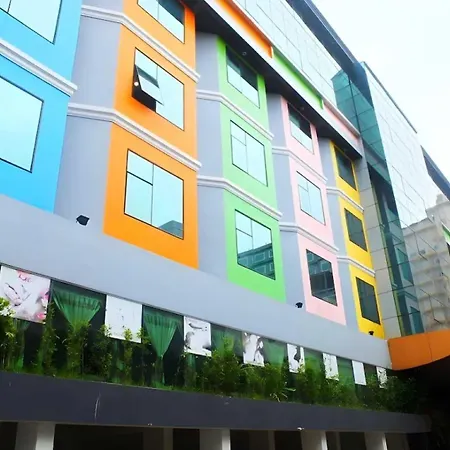Palette Walking Street Pattaya