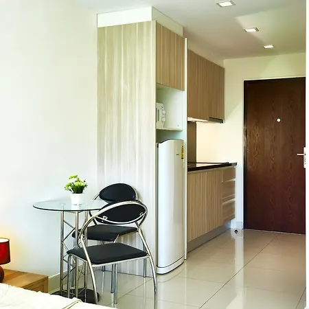 Laguna Bay By Mypattayastay Apartment