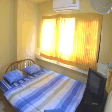 Nuan Cofe & Guest house Pattaya