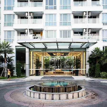 The Cliff Apartment