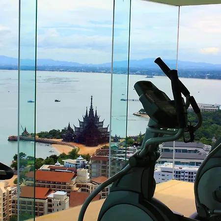 Wong Amat Tower By Golden Pattaya * Pattaya