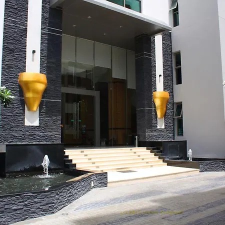 Wong Amat Tower By Golden Pattaya Apartment Pattaya