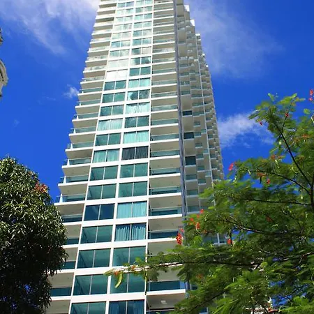 Wong Amat Tower By Golden Pattaya Apartment *