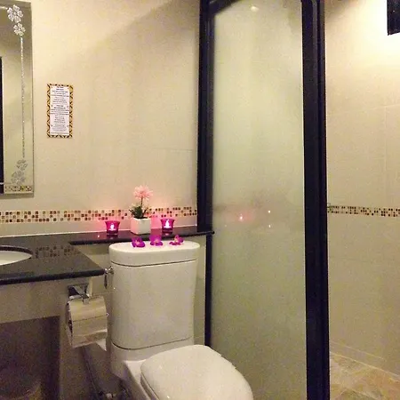 Swiss Paradise Boutique โรงแรม Pattaya