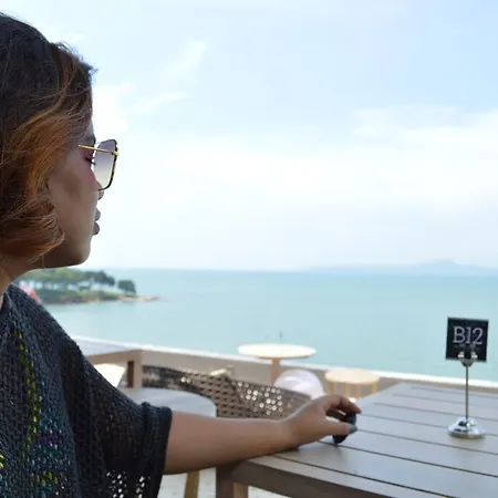 Apartment Cosy Beach View Condo-Resort *