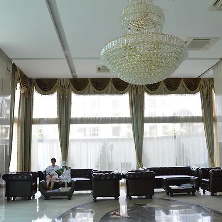 Cosy Beach View Condo-Resort * Pattaya