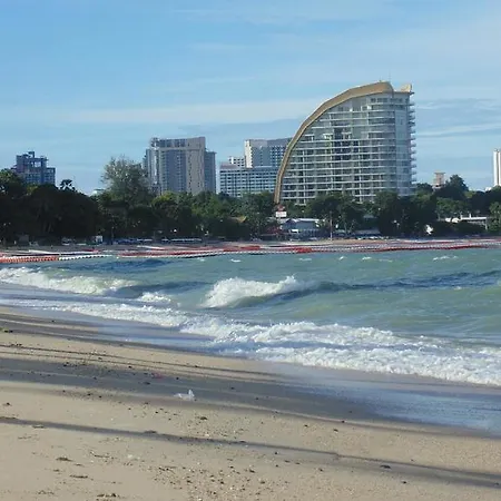 Wong Amat Tower Pattaya
