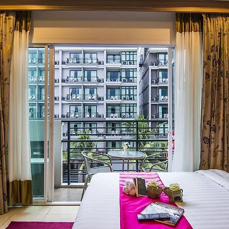 Oyo 146 Rivana Boutique By Sandara โรงแรม