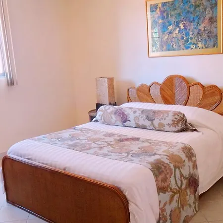 Butterfly Garden Boutique Residences: Luxury & With Full Amenities