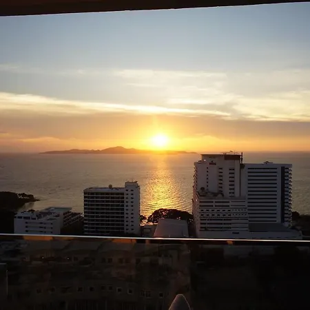 The Cliff อพาร์ตโฮเทล Pattaya