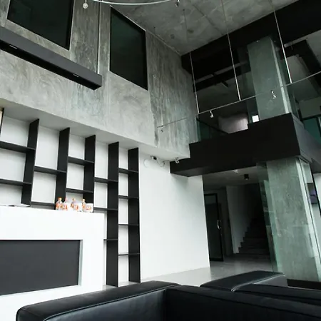 B2 South โรงแรม 3*
