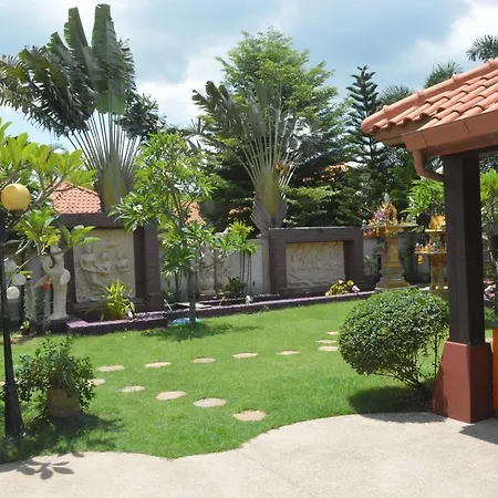 Villa South Pattaya Beachfront *