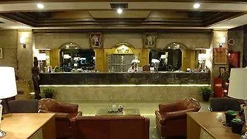 เอเอ โฮเทล พัทยา โรงแรม 2*