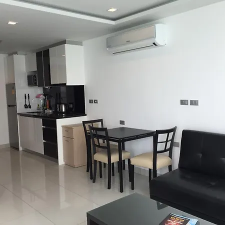 Apartment Wong Amat Beach Apartment