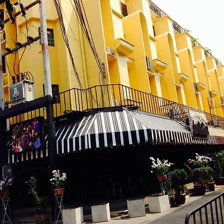 Hotel The Ambiance 3*