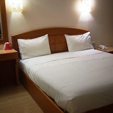 P72 2* Pattaya