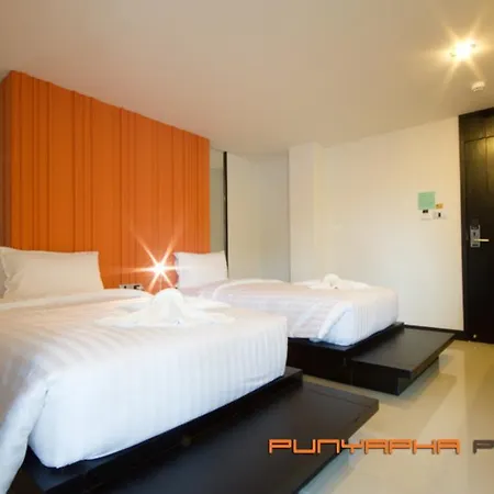 Punyapha Place Hotel