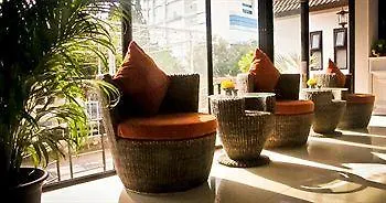 Maytara โรงแรม 3*