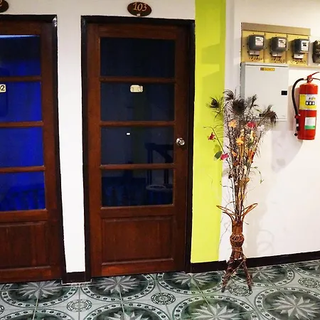 Guest house Nong 3*