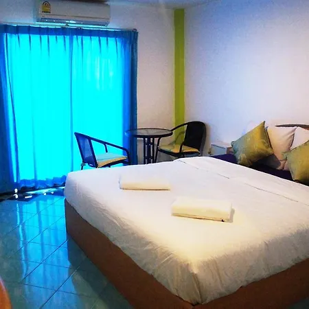 Guest house Nong 3*