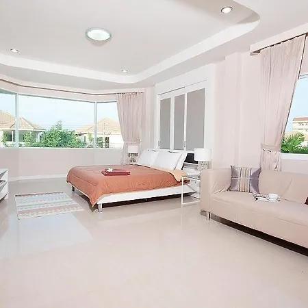 Wonder Villa B Pattaya
