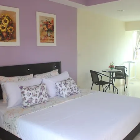 Inn The Moonlight Place 3*