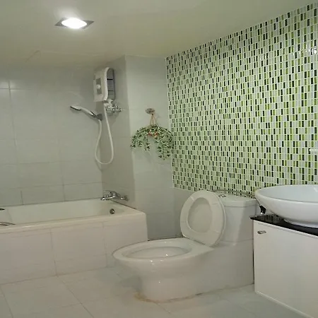 A.d. Wongamat Beach By Owner Apartment *