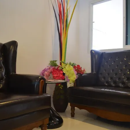 New Nordic โรงแรม 4*