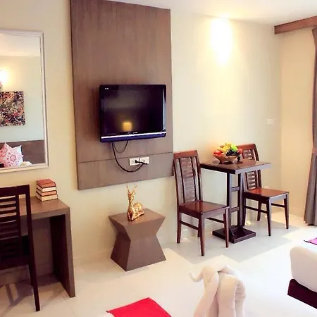 Loft Hotel 3*