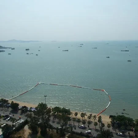 View Talay 6 Apartment