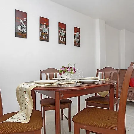 Pratumnak Stargaze - 2 Bedroom Apartment Pattaya