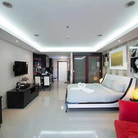 View Talay 5 Jomtien Beach Apartment Pattaya
