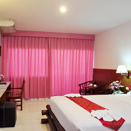 Hotel Eden Hotel Pattaya 2*