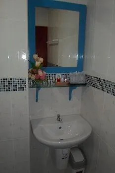 Inn The Moonlight Place 3*