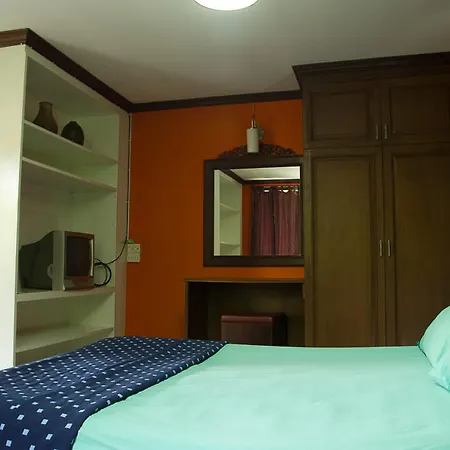 Apartment At Ease Pattaya