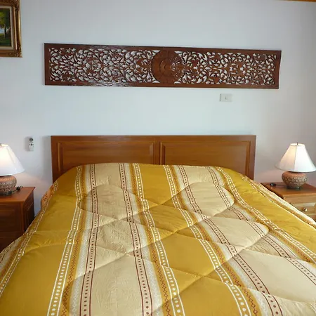 Apartment Ad