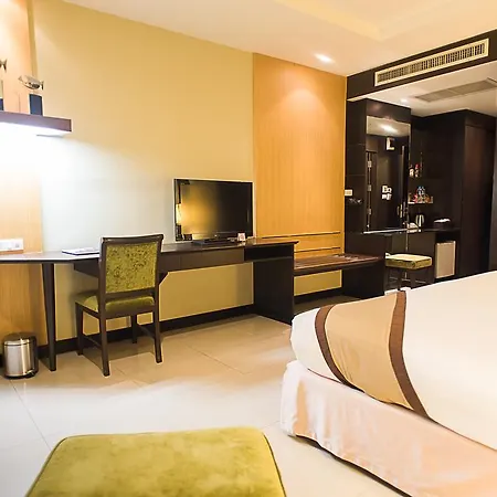 Hotel Intimate - Sha Extra 4*