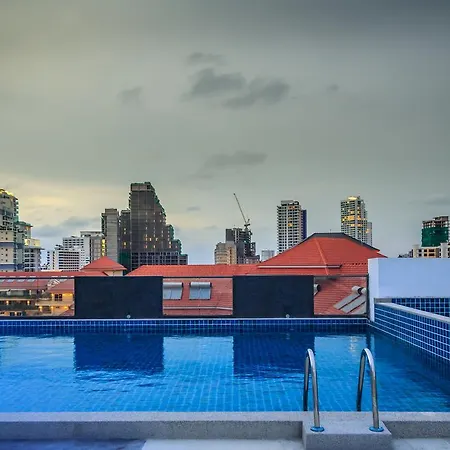 Hotel New Nordic Kristine 4*