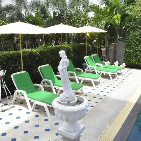 Hotel Oyo 75367 Ud Pattaya 4*