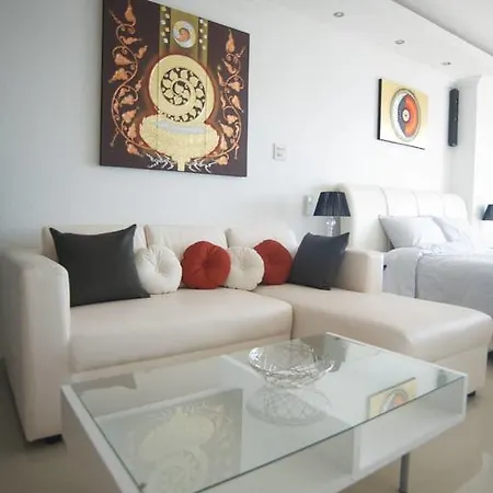 Apartment Luxury Seaview Studio In Central Pattaya