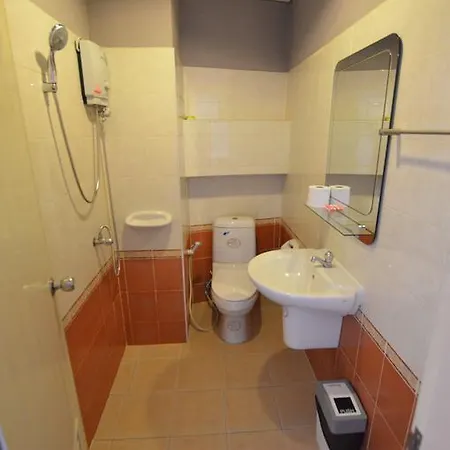 บ้านพัก Bua Khao Paradise 3*