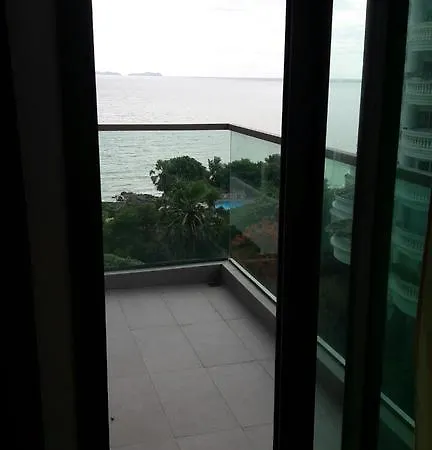 Wong Amat Tower