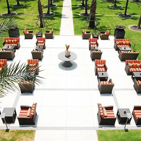 Hotel Amari Garden