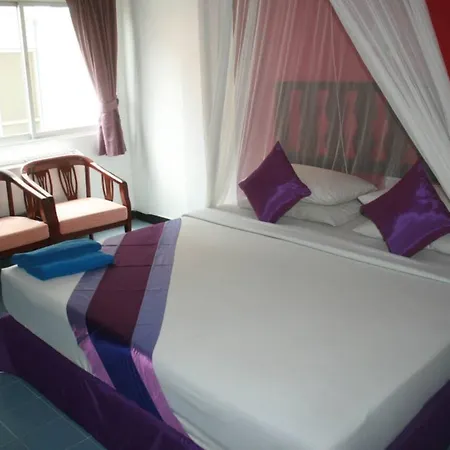 Hotel Sawasdee 2*
