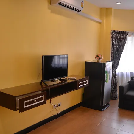 Taj Place Residency โรงแรม