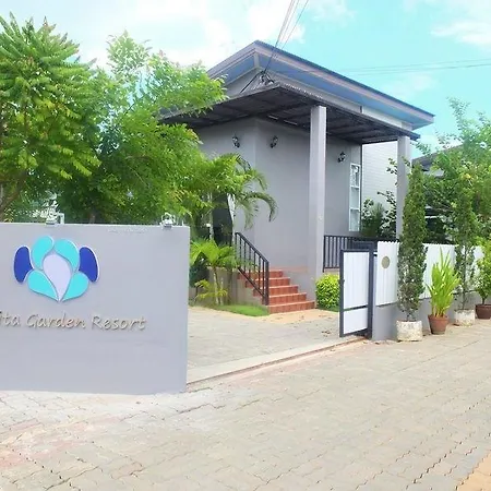 Narita Garden รีสอร์ท