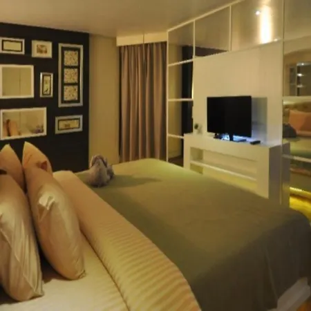 Golden Cliff House 3* Pattaya