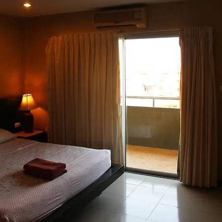 Royal Tycoon Place Hotel 3*