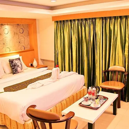 Place 2* Pattaya